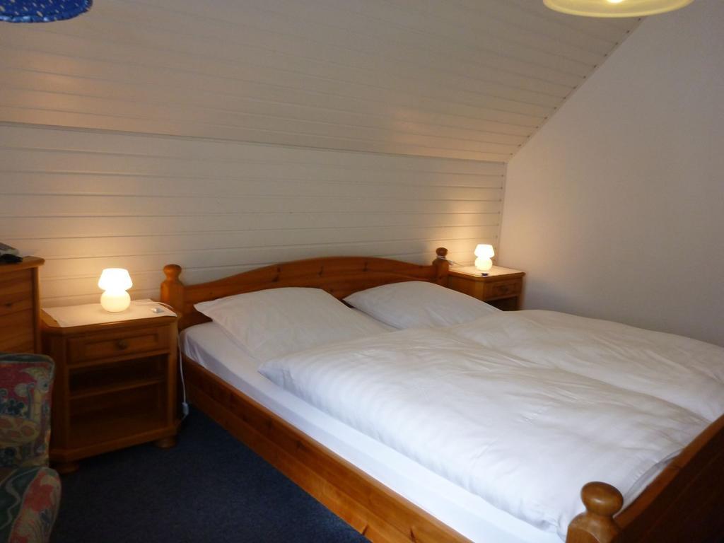 Hotel-Pension Stoeber Jever Habitación foto