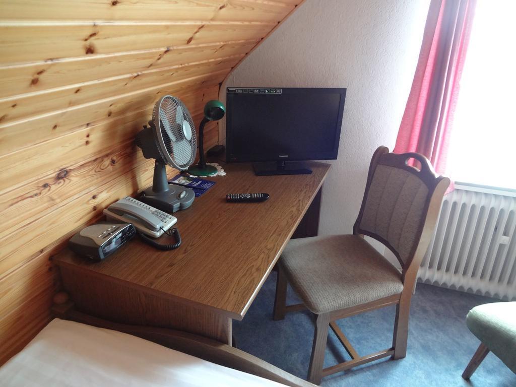 Hotel-Pension Stoeber Jever Exterior foto